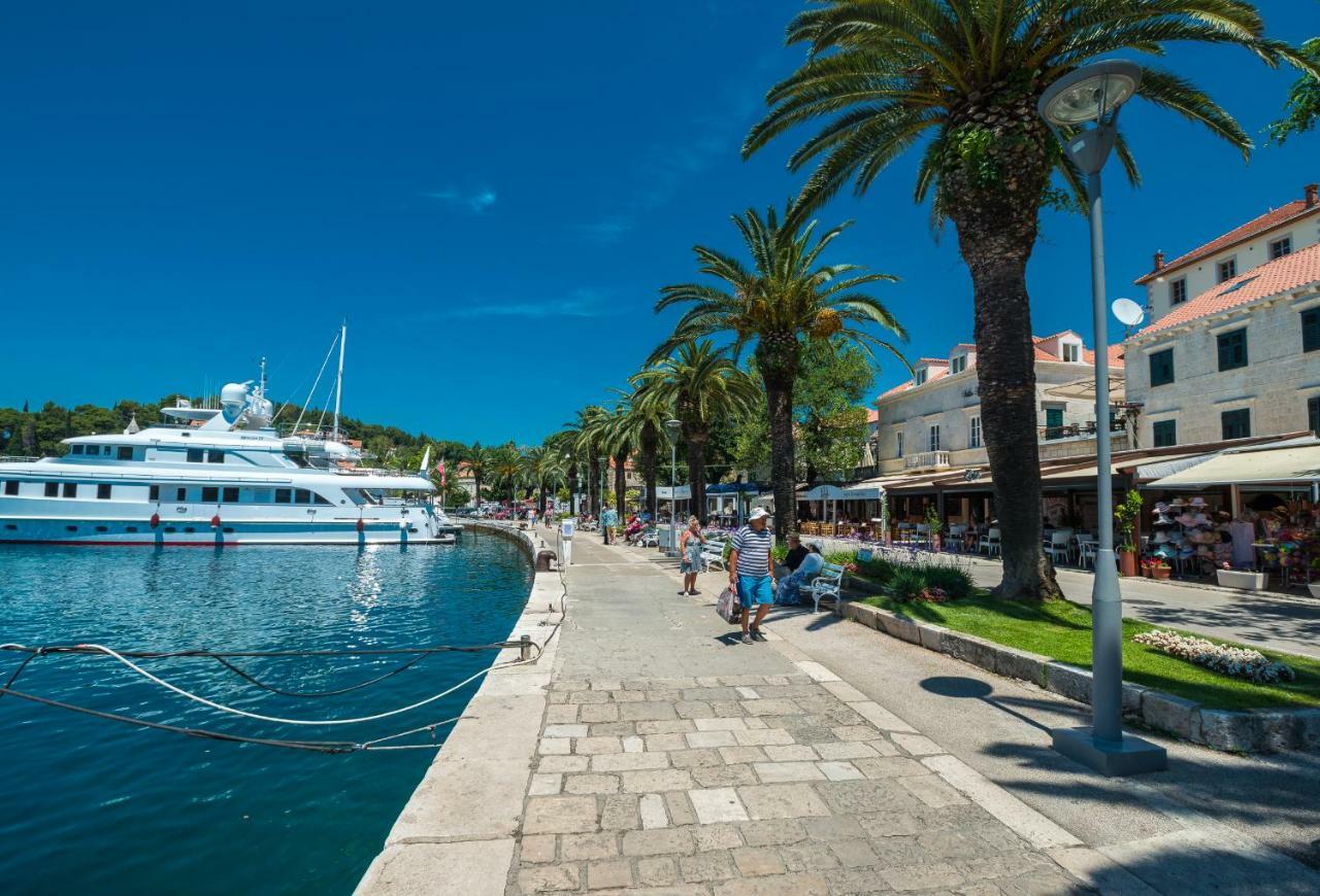 Casa Antika Suites Cavtat Exterior photo